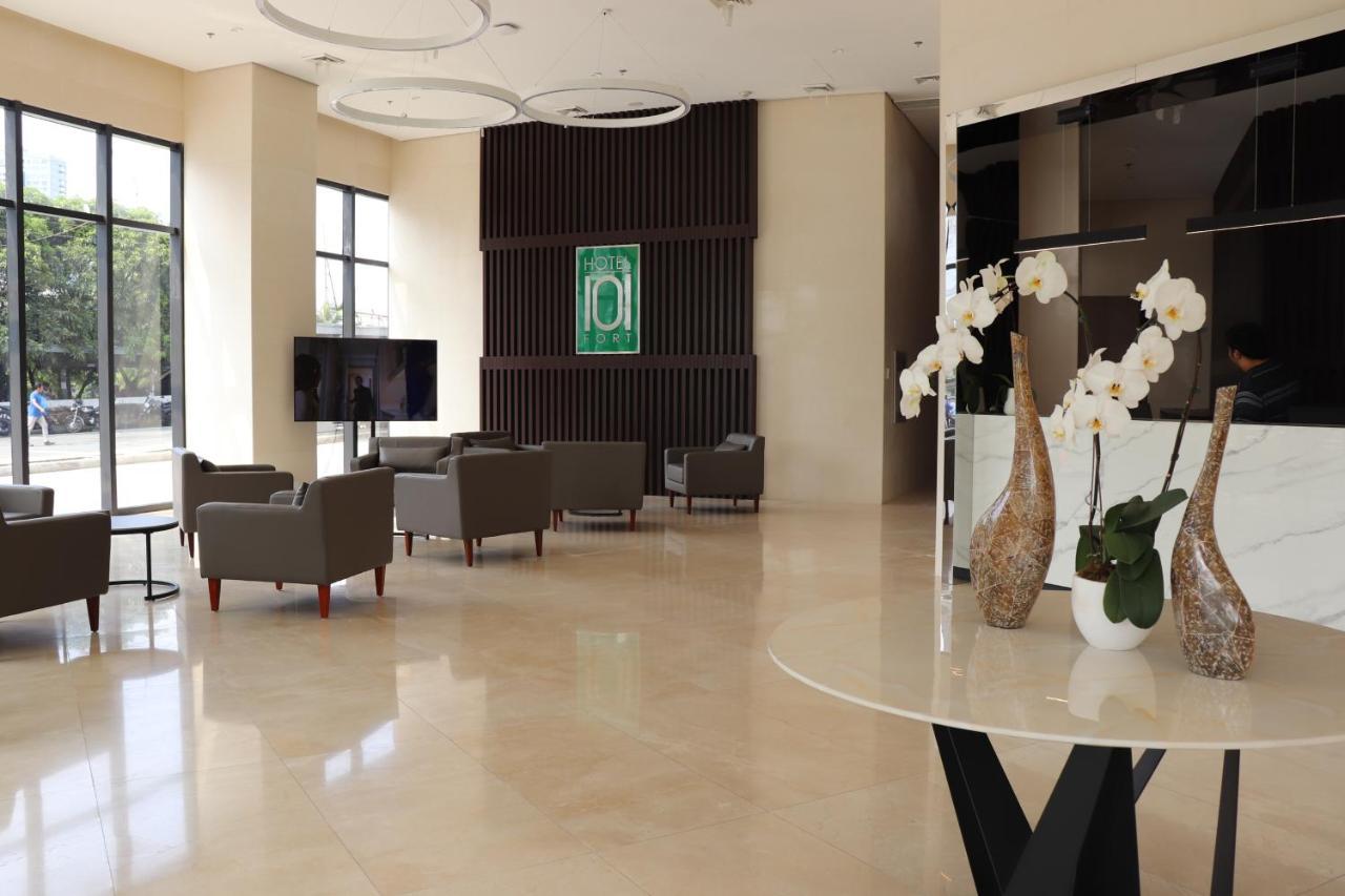 Hotel101 -
