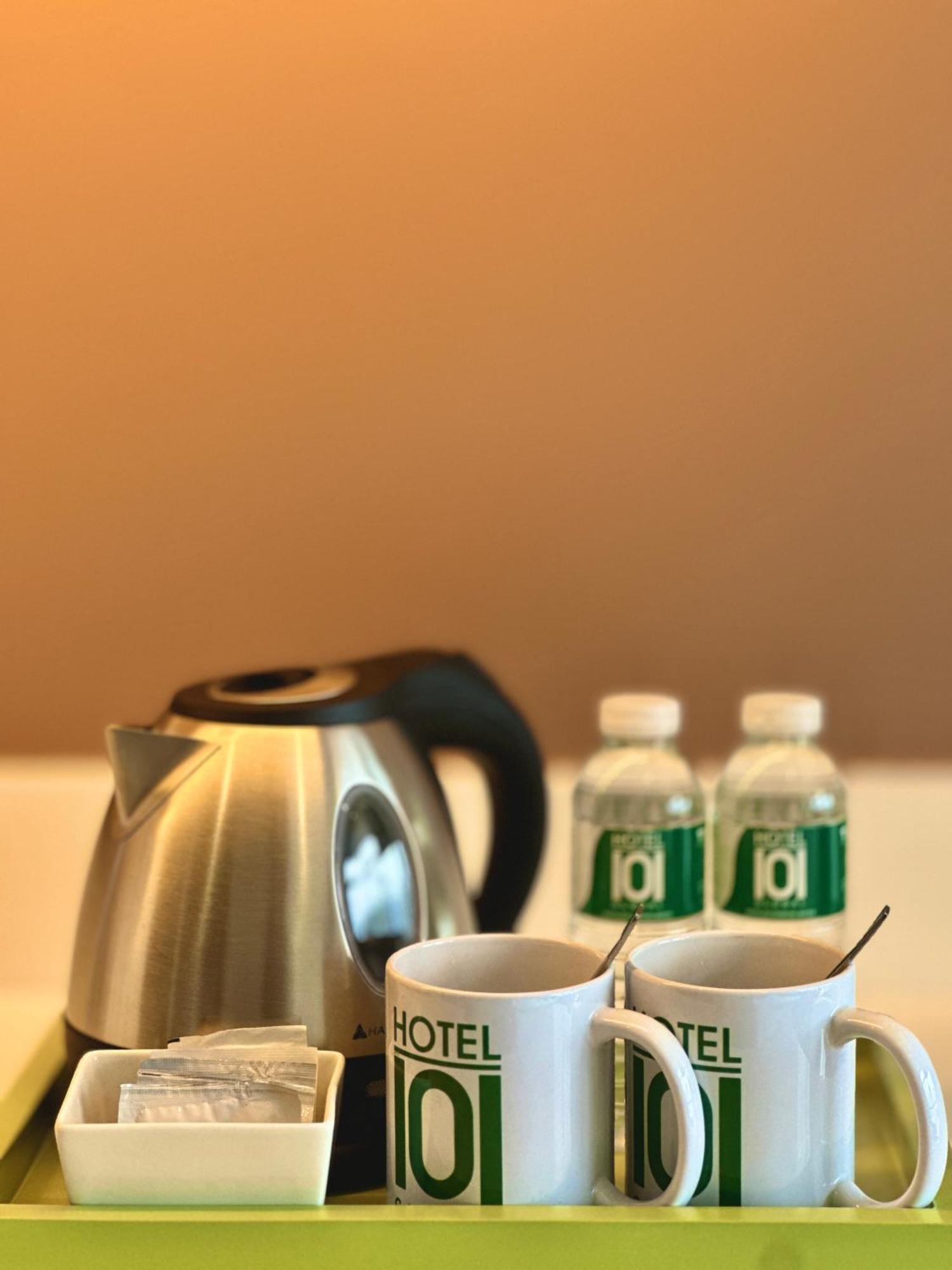 Hotel101 - 3* Taguig